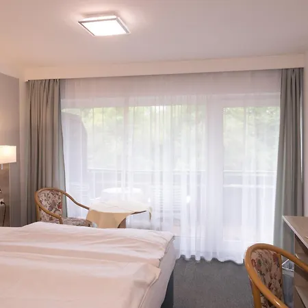 Breitenbacher Hof Hotell 3*