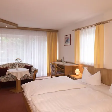 Breitenbacher Hof Szálloda Waldachtal